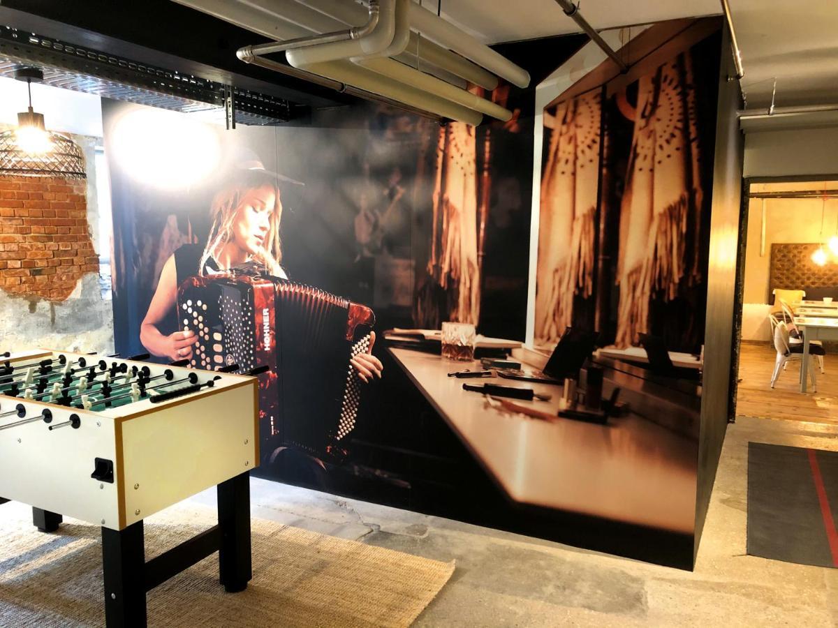 Kunstwerk B Hotel Trossingen Luaran gambar