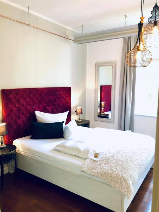 Kunstwerk B Hotel Trossingen Luaran gambar