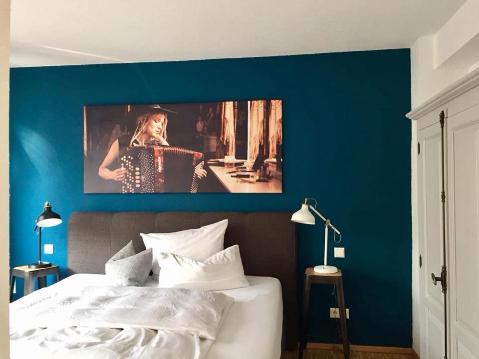 Kunstwerk B Hotel Trossingen Luaran gambar