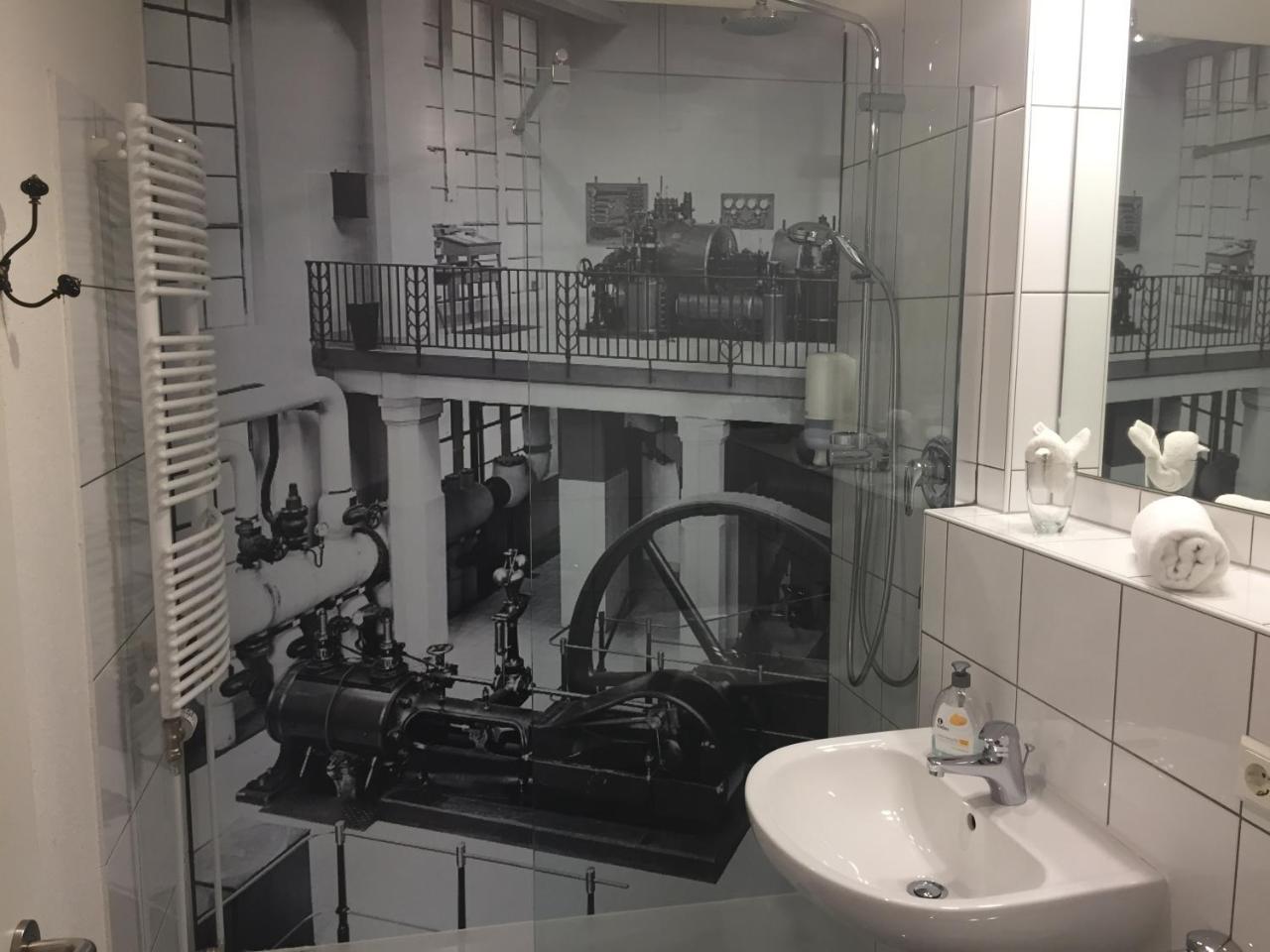 Kunstwerk B Hotel Trossingen Luaran gambar