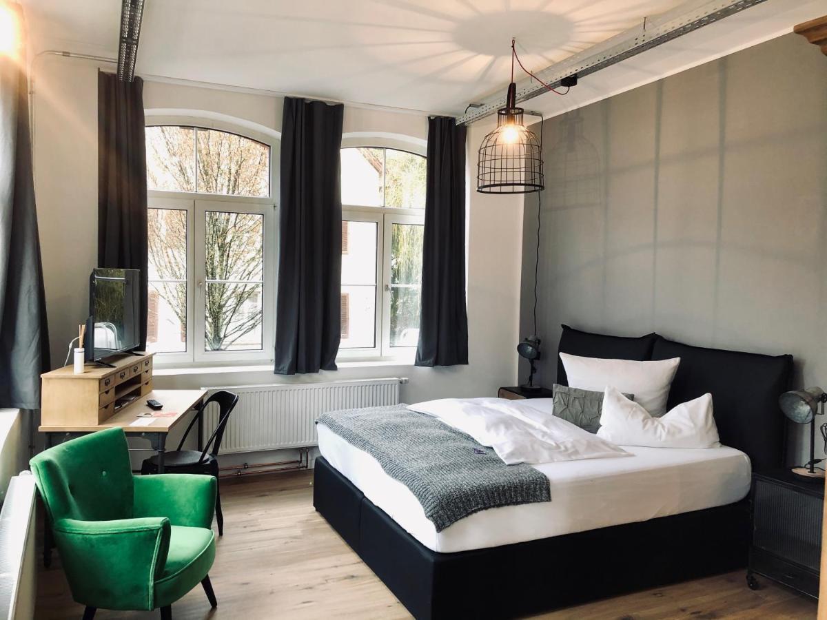 Kunstwerk B Hotel Trossingen Luaran gambar
