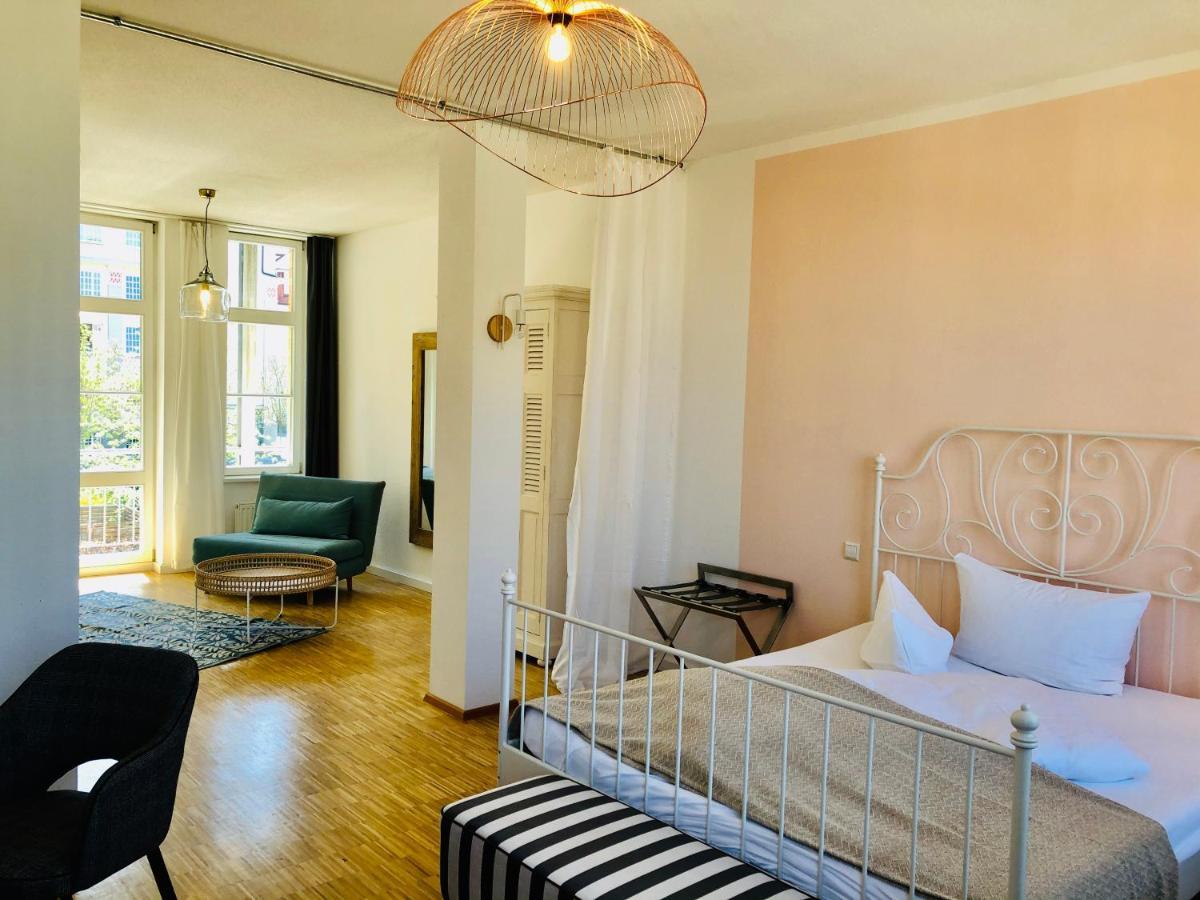 Kunstwerk B Hotel Trossingen Luaran gambar
